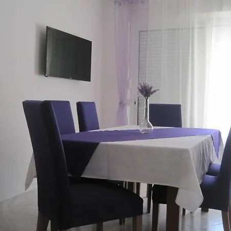 Apartment Ivan - With Large Terrace