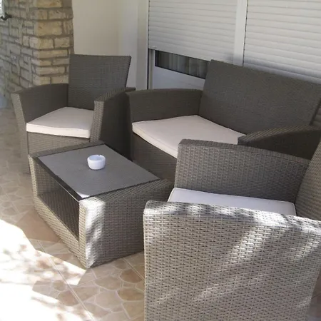 Ivan - With Large Terrace Apartment Zadar