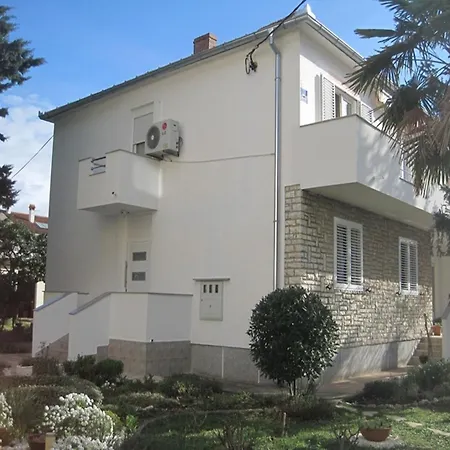 Ivan - With Large Terrace * Zadar